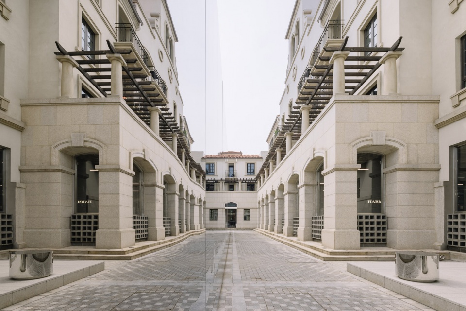 零售店設計,美妝零售店設計,集合店設計,美妝集合店設計,零售店設計案例,阿那亞零售店設計,阿那亞,話梅美妝集合店,HARMAY話梅,HARMAY,HARMAY美妝店,阿那亞話梅,AIM 愷慕建築設計,愷慕建築設計