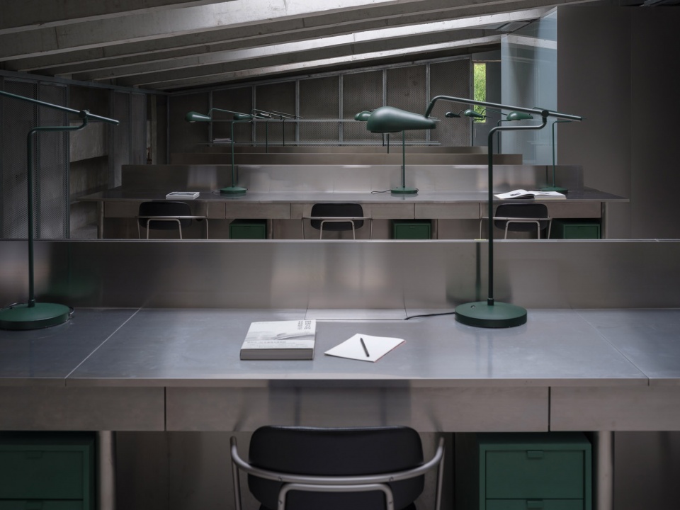 辦公室設計,廠房改造辦公室,廠房改造,辦公室設計案例,上海辦公室設計,開放式辦公室設計,RED PLUS,RED PLUS工作室,如恩設計研究室,如恩設計,如恩設計作品,如恩