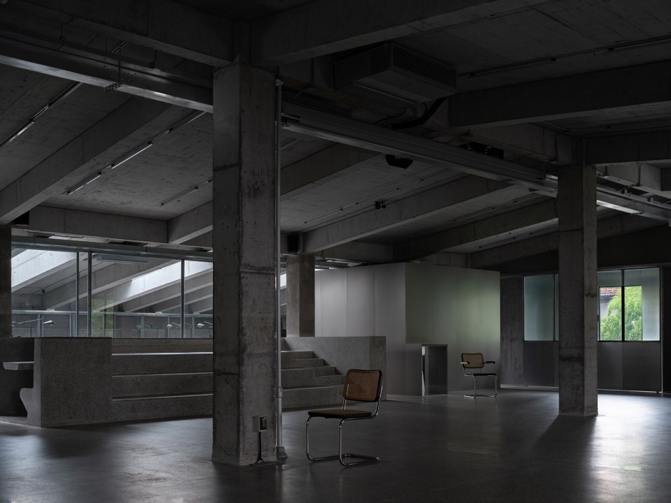 辦公室設計,廠房改造辦公室,廠房改造,辦公室設計案例,上海辦公室設計,開放式辦公室設計,RED PLUS,RED PLUS工作室,如恩設計研究室,如恩設計,如恩設計作品,如恩