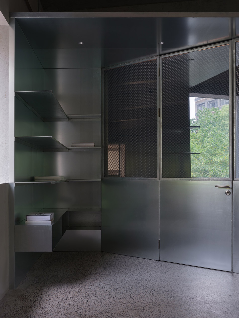 辦公室設計,廠房改造辦公室,廠房改造,辦公室設計案例,上海辦公室設計,開放式辦公室設計,RED PLUS,RED PLUS工作室,如恩設計研究室,如恩設計,如恩設計作品,如恩