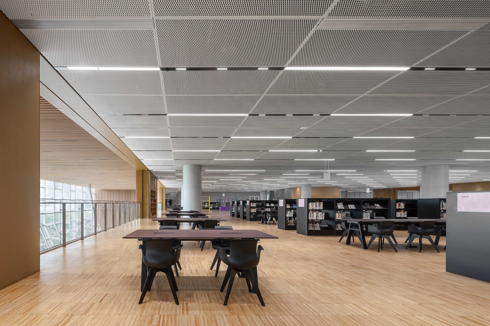 上海圖書館,上海圖書館東館,上海圖書館東館設計,圖書館設計,圖書館設計案例,公共圖書館,SHL建築事務所