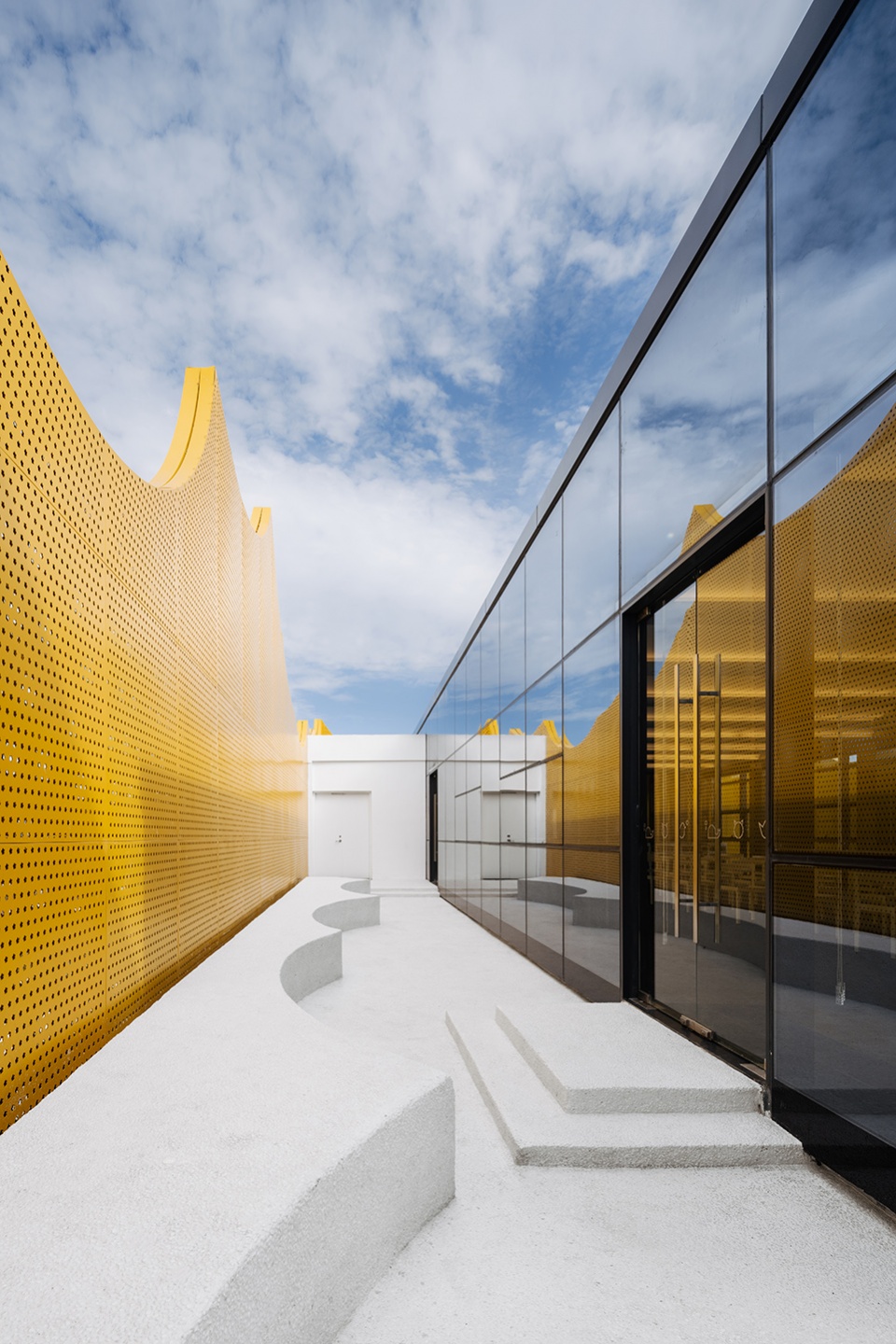 書店設計,書店設計案例,書店設計方案,書店裝修,朵雲書院,朵雲書院米羅店,鹽城朵雲書院,書店零售店,Wutopia Lab,俞挺