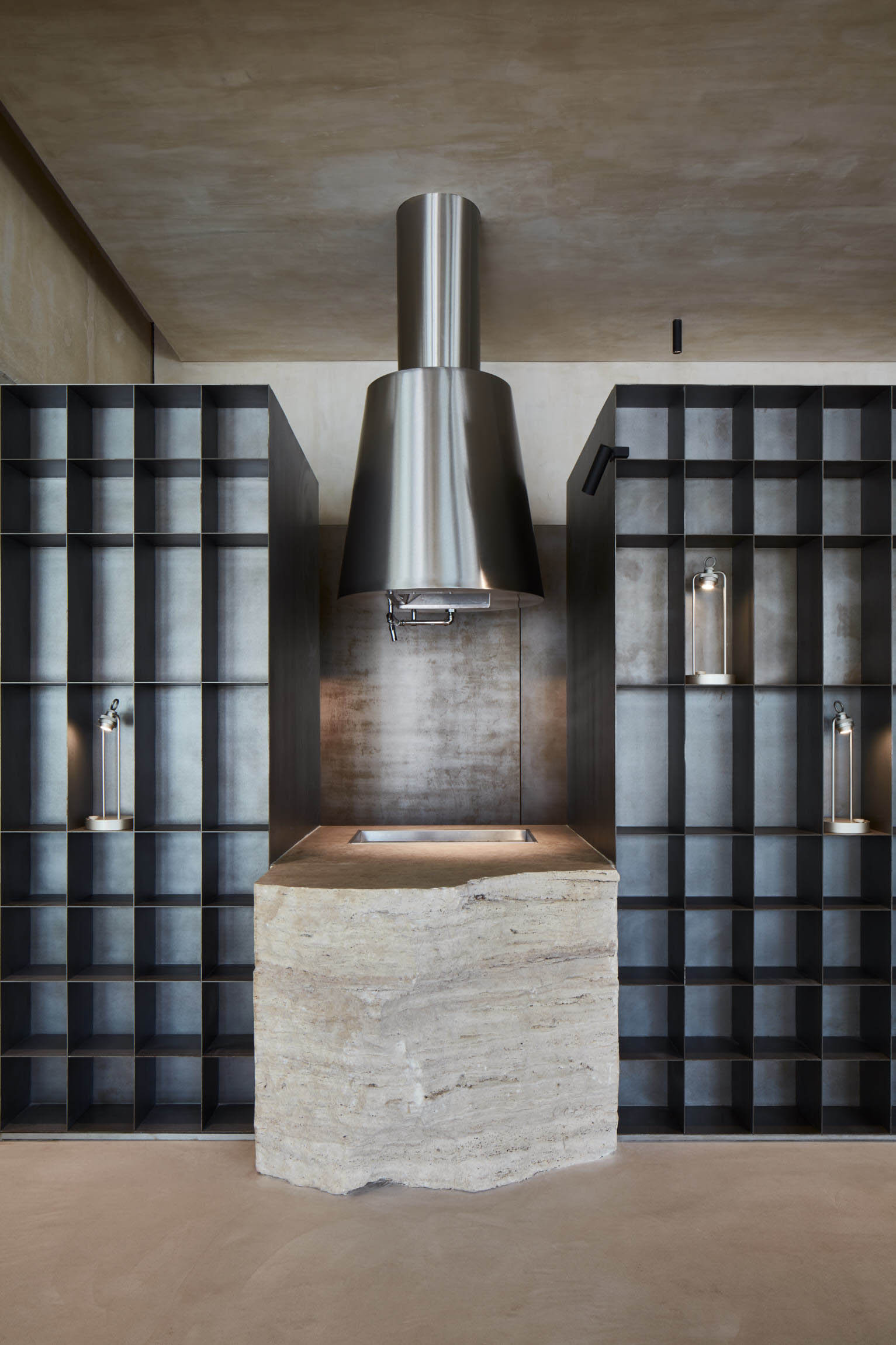 餐廳設計,休閑餐廳設計,Bone Studio,餐廳設計案例,餐廳改造,海濱餐廳設計,Erth,阿布紮比,國外餐廳設計,創意餐廳