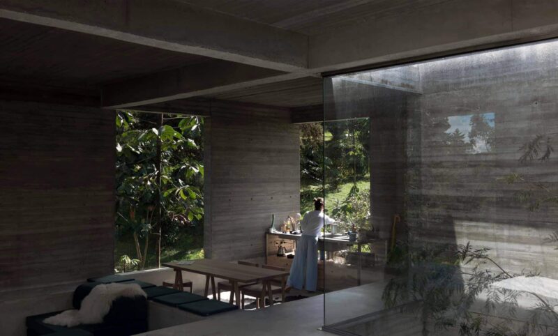 LCLA+CLARA ARANGO〡哥倫比亞雷蒂羅極簡混凝土住宅設計