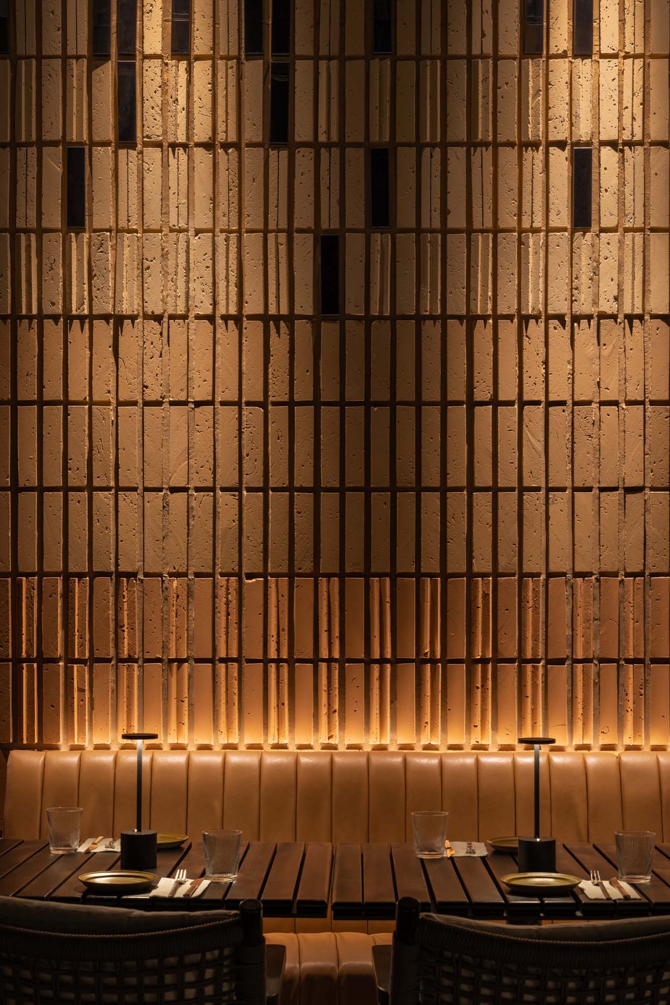 酒吧設計,餐飲空間,餐吧設計,深圳酒吧設計,深圳餐吧設計,RooMoo,餐廳設計案例,酒吧設計案例,餐吧設計案例,COCOPark B3餐酒吧,深圳酒吧,深圳購物公園酒吧,COCOPark B3,RooMoo設計