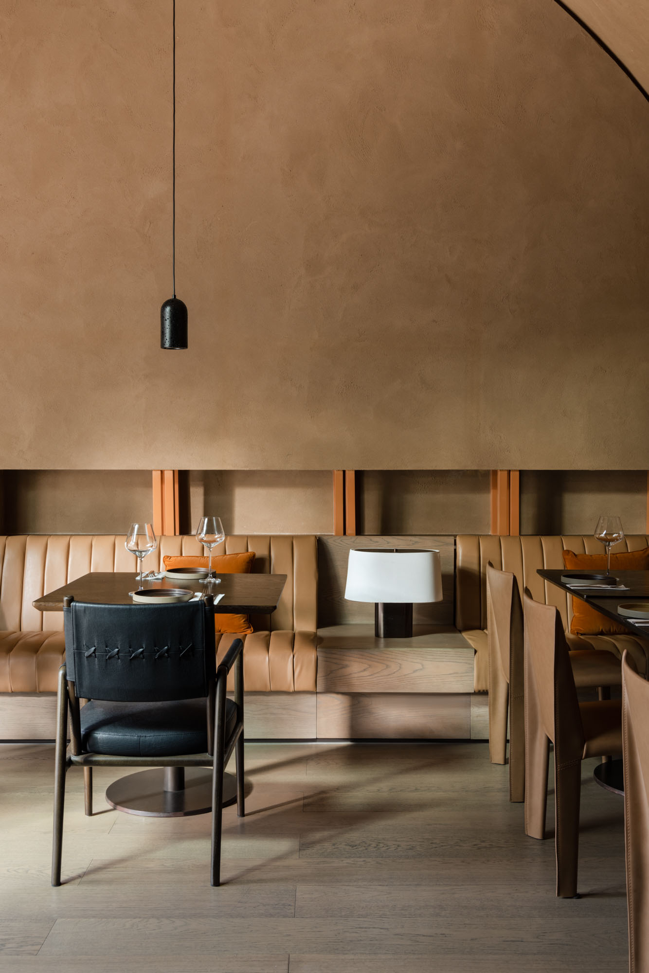 酒吧設計,餐飲空間,餐吧設計,深圳酒吧設計,深圳餐吧設計,RooMoo,餐廳設計案例,酒吧設計案例,餐吧設計案例,COCOPark B3餐酒吧,深圳酒吧,深圳購物公園酒吧,COCOPark B3,RooMoo設計