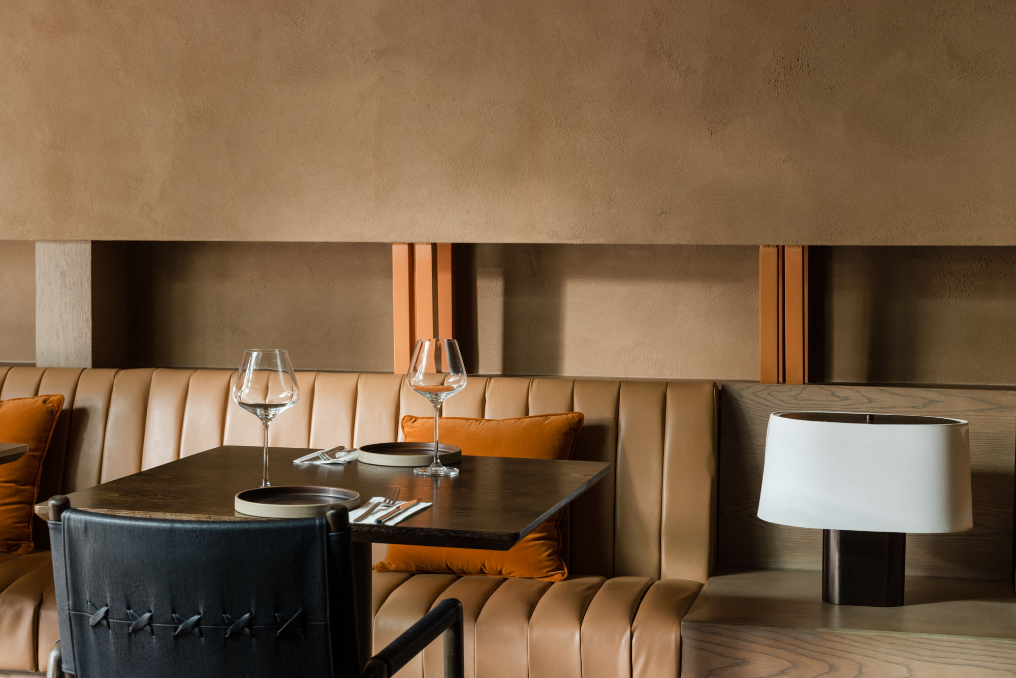 酒吧設計,餐飲空間,餐吧設計,深圳酒吧設計,深圳餐吧設計,RooMoo,餐廳設計案例,酒吧設計案例,餐吧設計案例,COCOPark B3餐酒吧,深圳酒吧,深圳購物公園酒吧,COCOPark B3,RooMoo設計