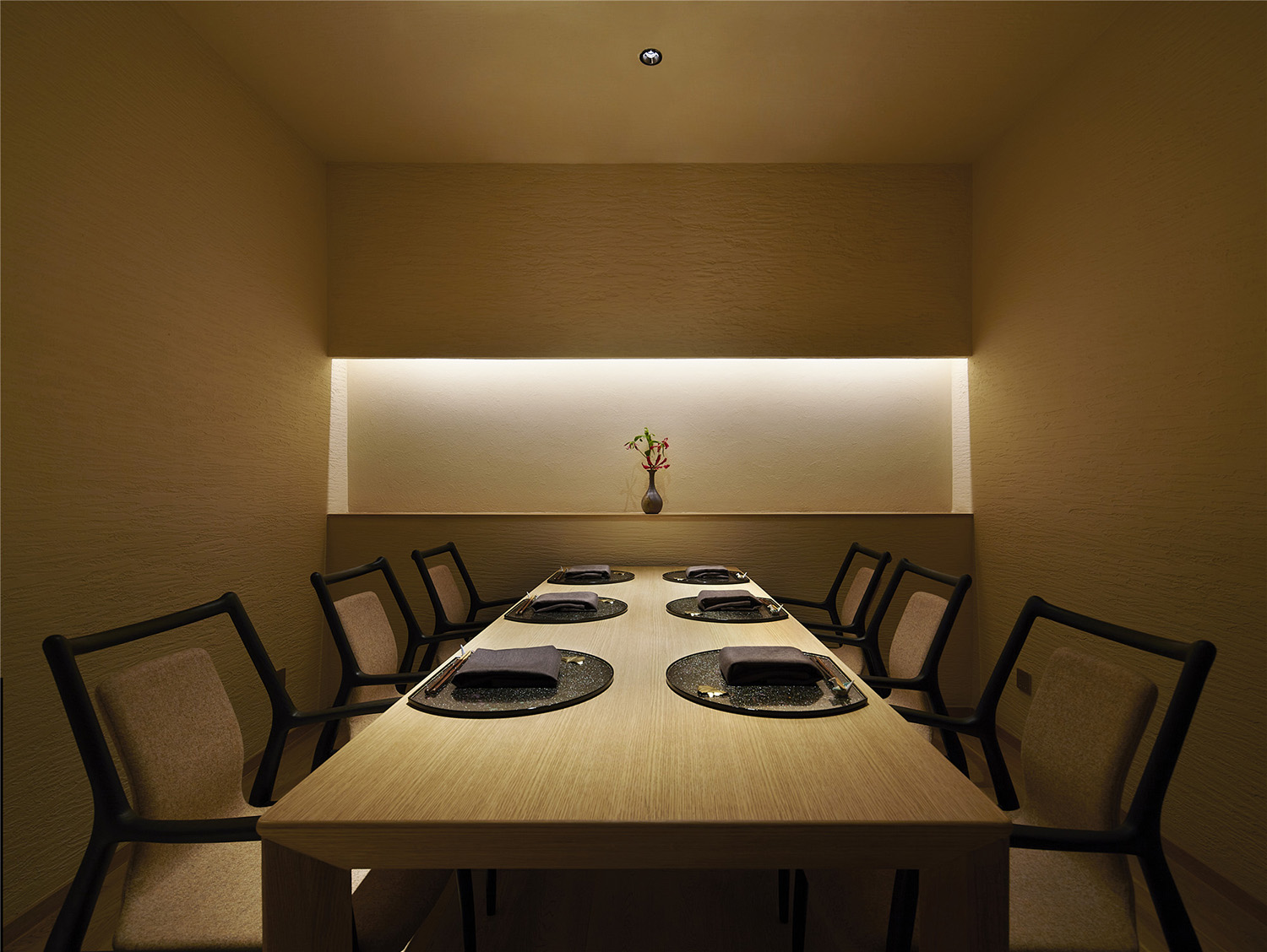 餐廳設計,日式餐廳設計,日本料理餐廳設計,日式餐廳設計方案,懷石料理餐廳,瑠璃·懷石料理餐廳,成都瑠璃,成都日料店,成都日式料理餐廳,出口勉,岡本慶三,odd設計作品,odd設計事務所,odd