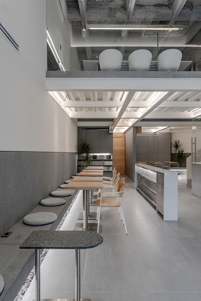 辦公室設計,辦公空間設計,辦公室設計案例,辦公室裝修,130㎡,國外辦公室設計案例,設計公司辦公室,墨西哥,Madarq studio,咖啡店,設計工作室,設計公司展廳