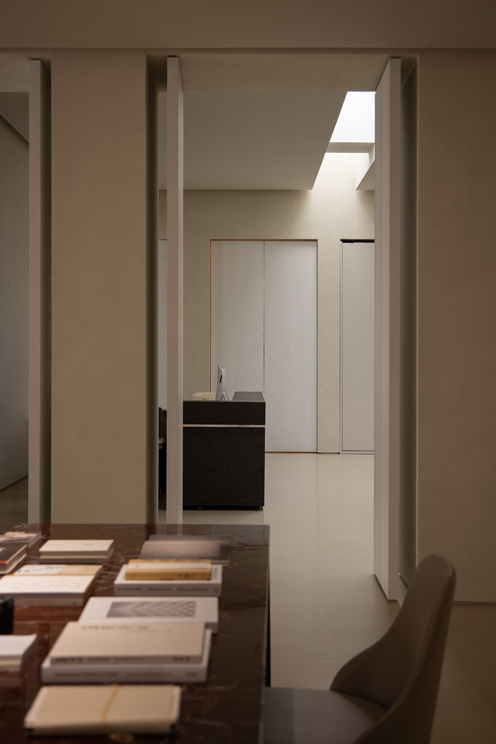 展廳設計,家具展廳設計,深圳展廳設計,深圳家具展廳設計,家具展廳設計案例,素庭家具,素庭,Soothin,素庭展廳,綻放設計,李寶龍,南鴻天,陳小虎