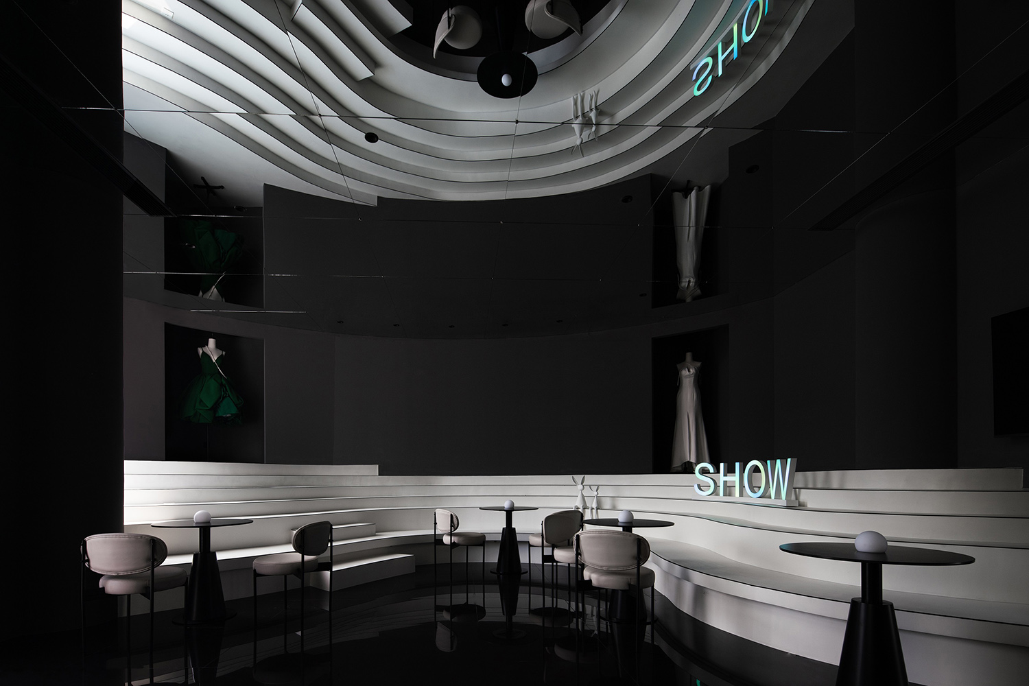 咖啡廳設計,咖啡館設計,咖啡廳設計案例,網紅咖啡廳設計,蘇州咖啡廳,蘇州打卡咖啡廳,泊秀,泊秀·SHOW,蘇州泊秀,蘇州網紅咖啡廳,聚會咖啡廳,巢羽建築設計,巢羽建築