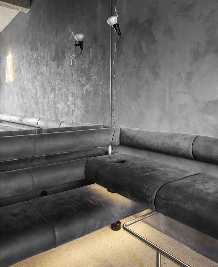 酒吧設計,Martin Skoček,Bar AFTER,斯洛伐克,酒吧設計案例,工業風,極簡風格酒吧