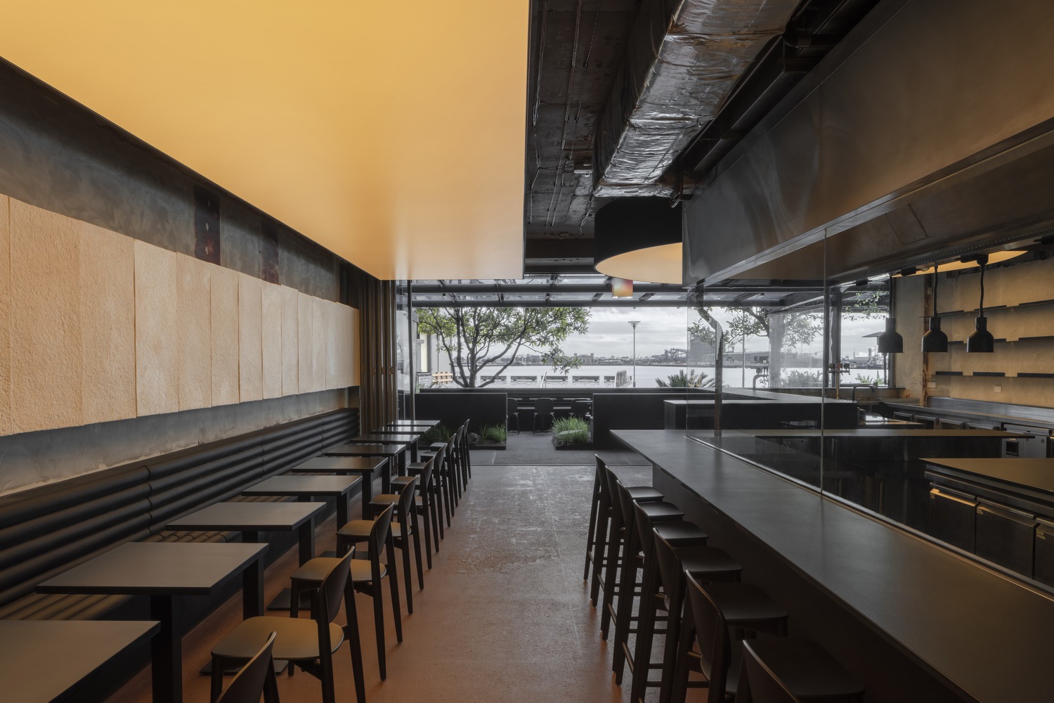 酒吧設計,Prevalent,澳大利亞,酒吧設計案例,工業風,200㎡,Ape Yakitori 酒吧