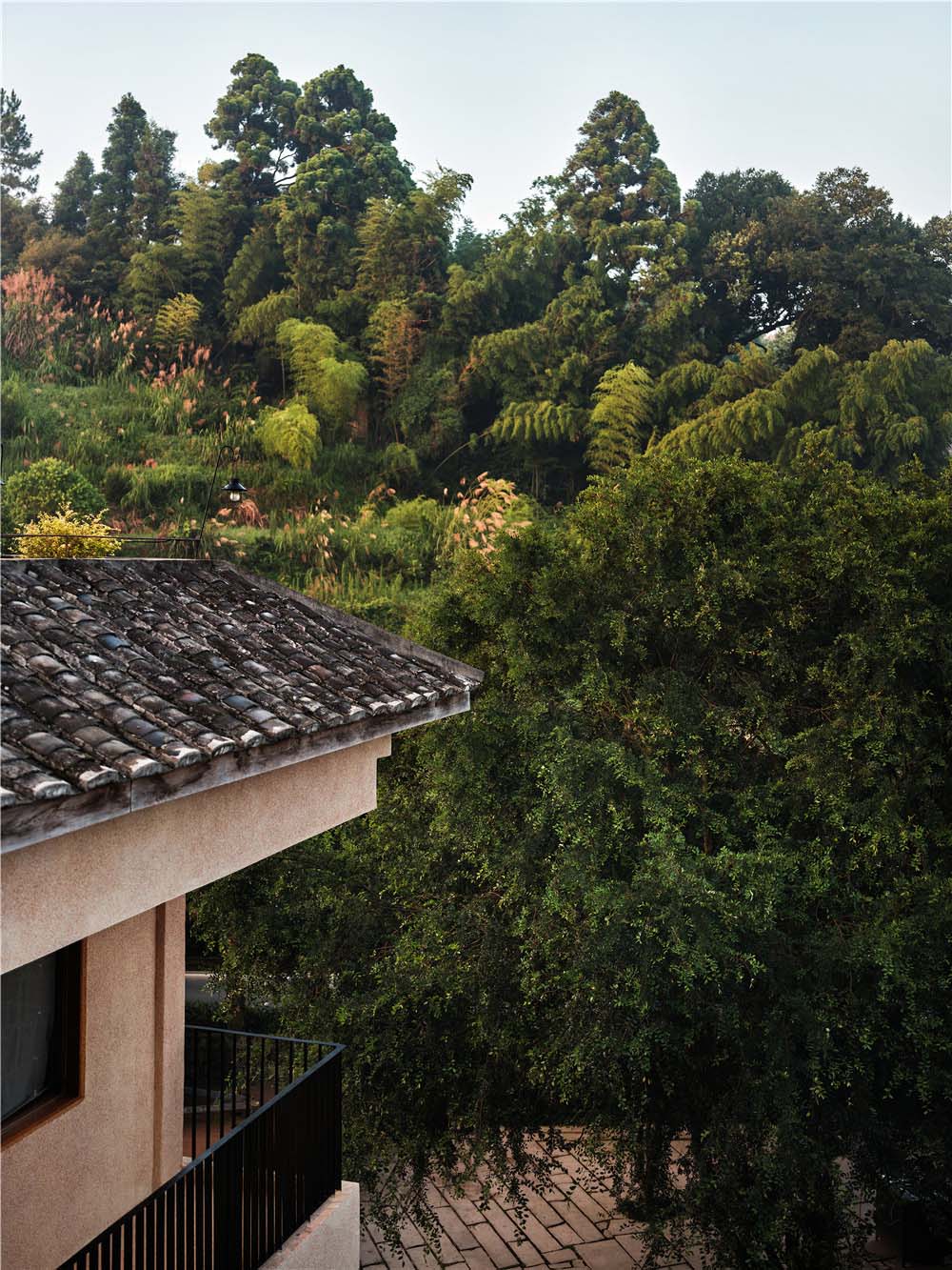 酒店設計,酒店設計案例,度假酒店設計,樂山酒店設計,民宿設計,樂山民宿,樂山 party life,平衡空間設計,平衡空間