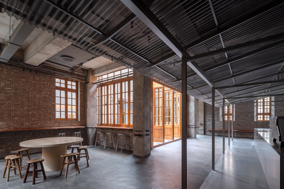 咖啡店設計,咖啡廳設計,咖啡店設計案例,咖啡店裝修,小藍瓶咖啡,藍瓶咖啡,上海藍瓶咖啡,藍瓶咖啡張園店,上海,設計共和,如恩設計研究室,如恩設計,如恩設計作品,如恩