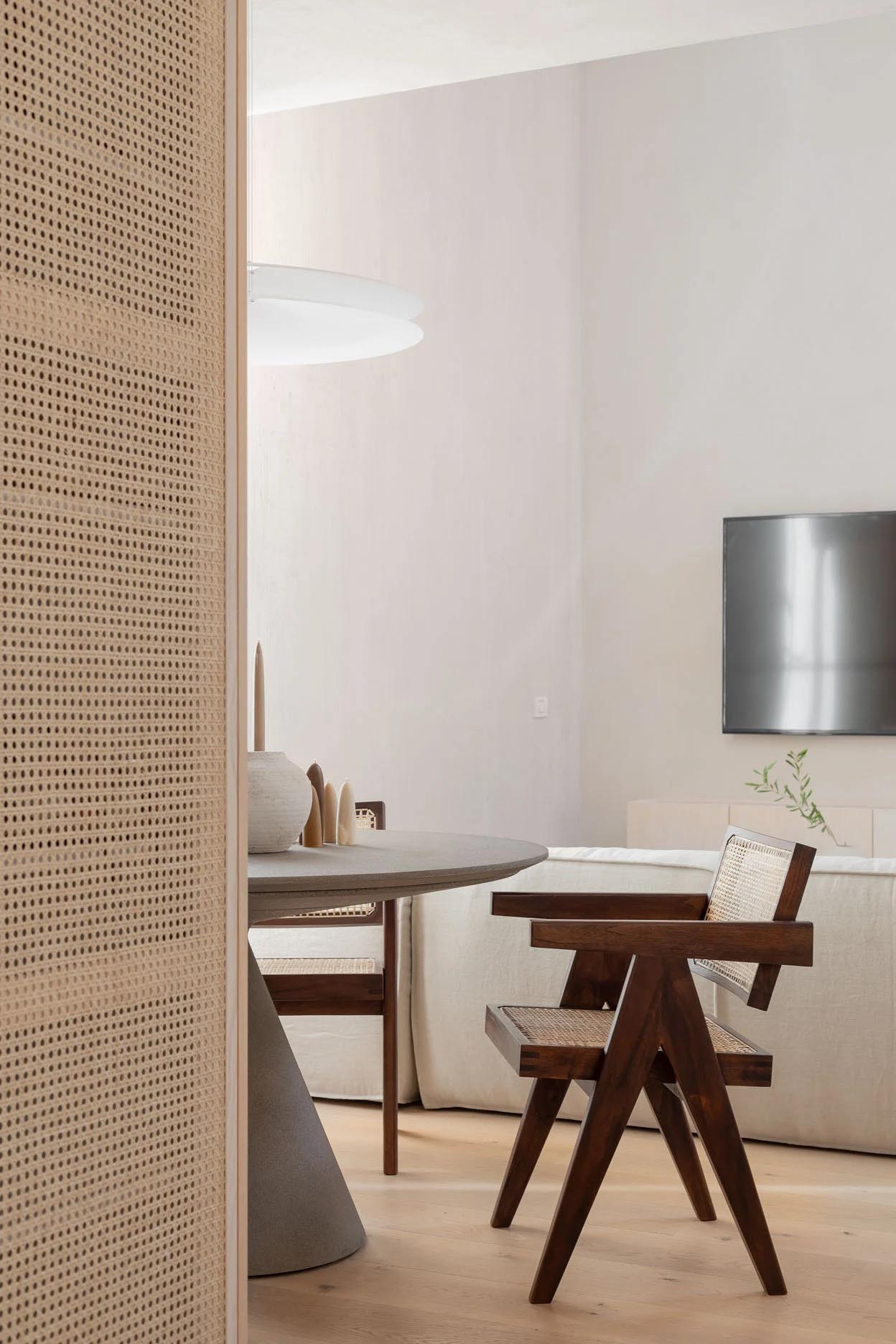 閣樓,住宅設計案例,Ioka Design,120㎡,侘寂風格,閣樓公寓,布加勒斯特,Wabi-sabi