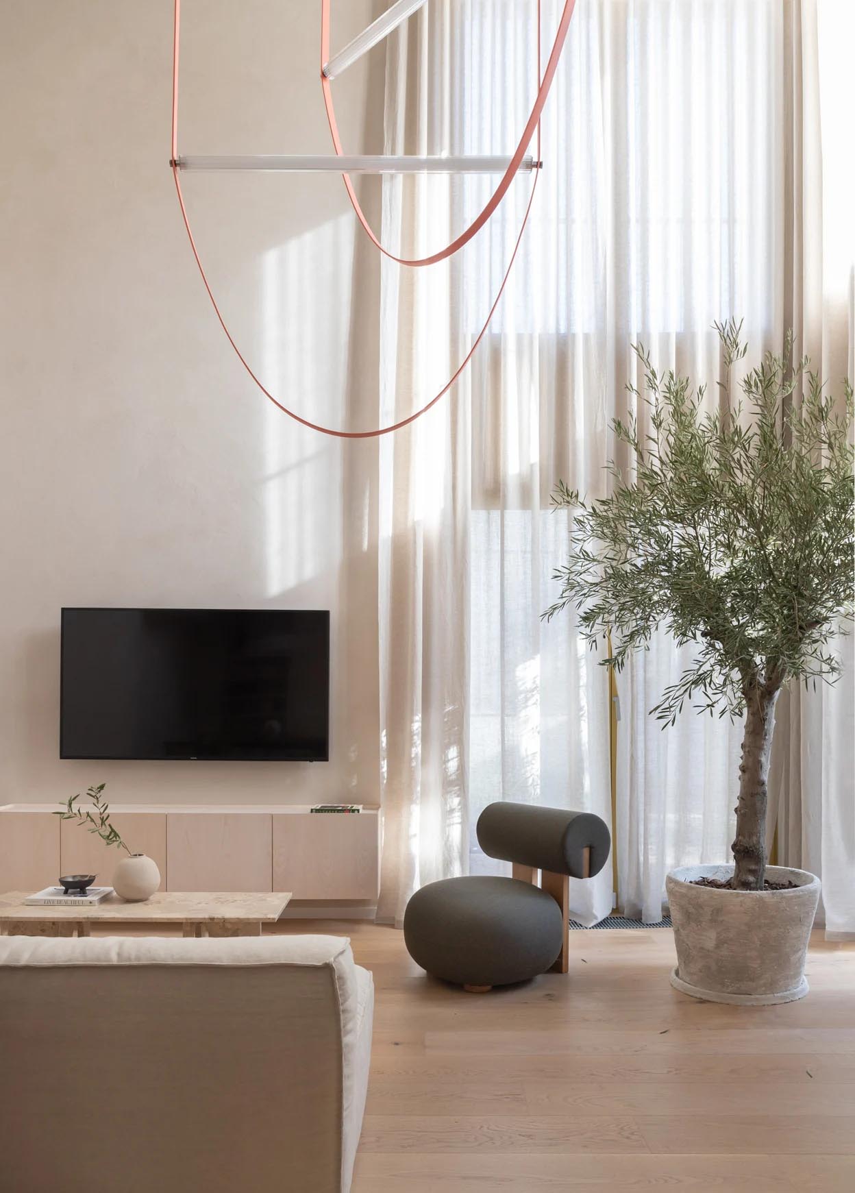 閣樓,住宅設計案例,Ioka Design,120㎡,侘寂風格,閣樓公寓,布加勒斯特,Wabi-sabi