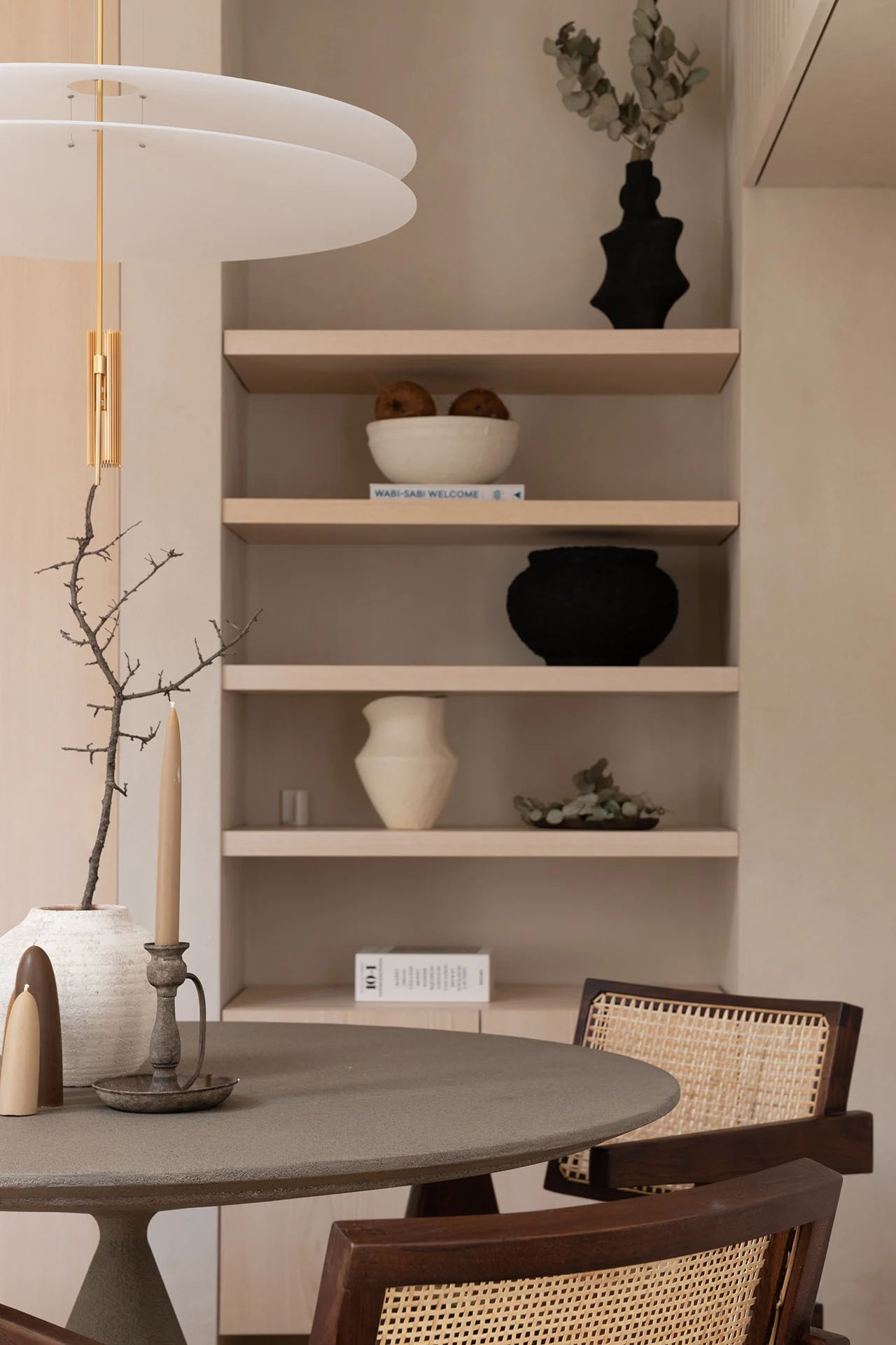 閣樓,住宅設計案例,Ioka Design,120㎡,侘寂風格,閣樓公寓,布加勒斯特,Wabi-sabi