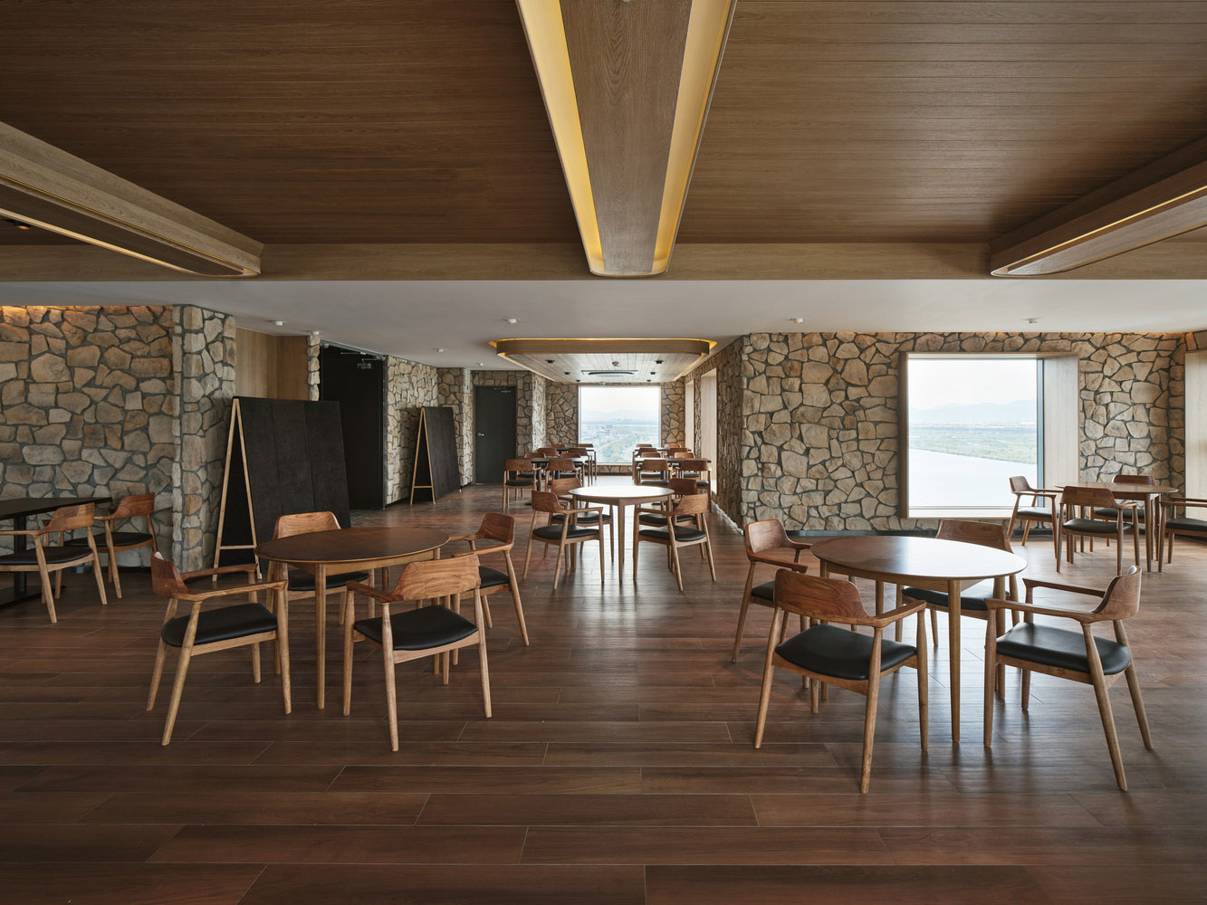 design by 83,國外酒店設計,酒店設計案例,精品酒店設計,韓國,hotel tt,設計酒店,精品度假酒店