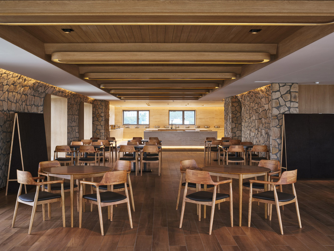 design by 83,國外酒店設計,酒店設計案例,精品酒店設計,韓國,hotel tt,設計酒店,精品度假酒店