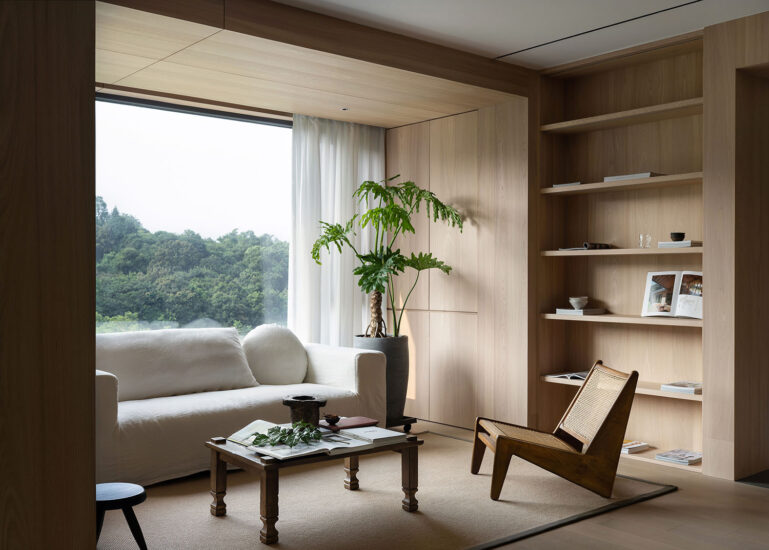 一點設計 | 193㎡，廣州大平層原木之家