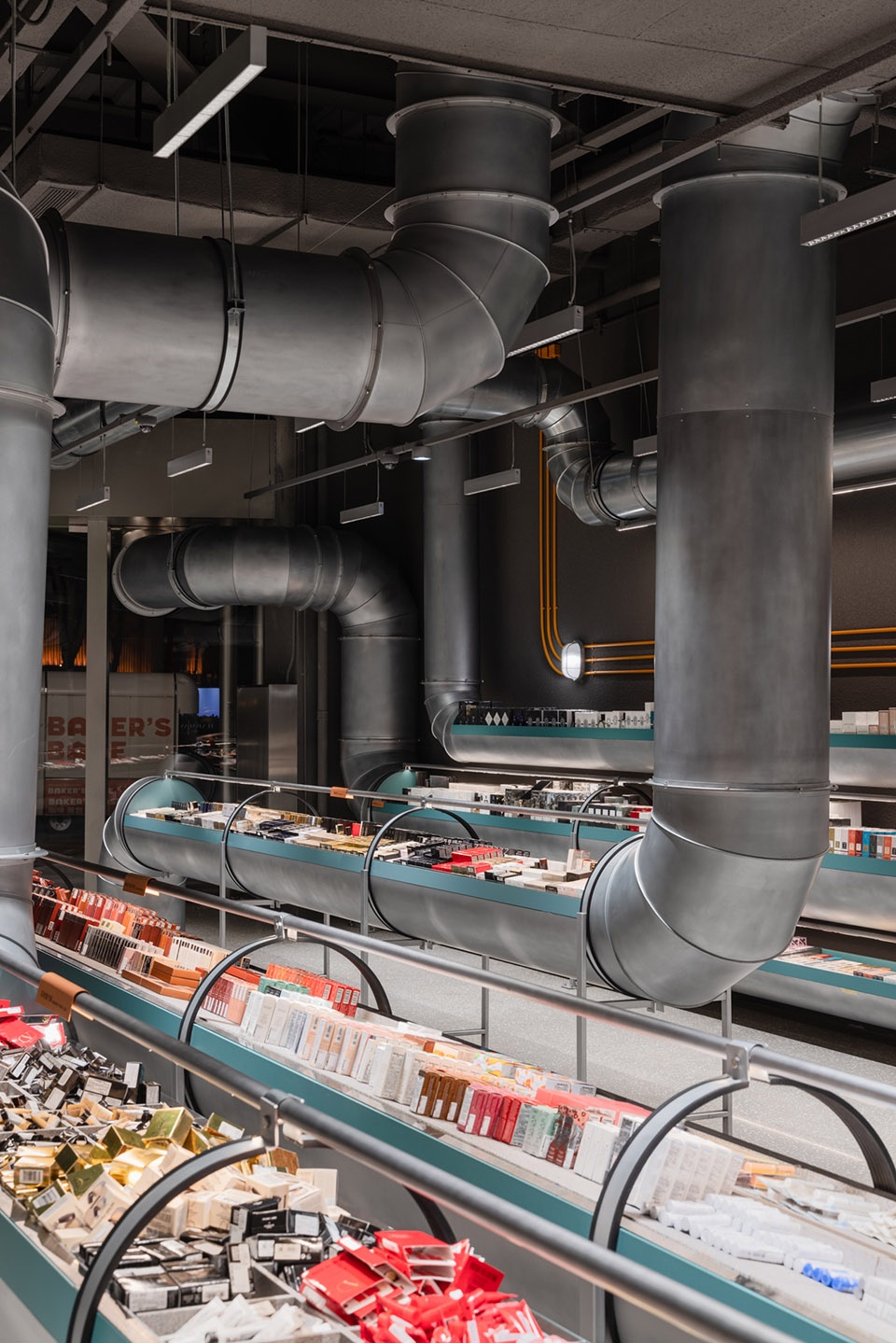 零售店設計,美妝零售店設計,集合店設計,美妝集合店設計,零售店設計案例,話梅美妝集合店,HARMAY話梅,HARMAY,話梅卓越中心店,深圳,AIM愷慕建築設計