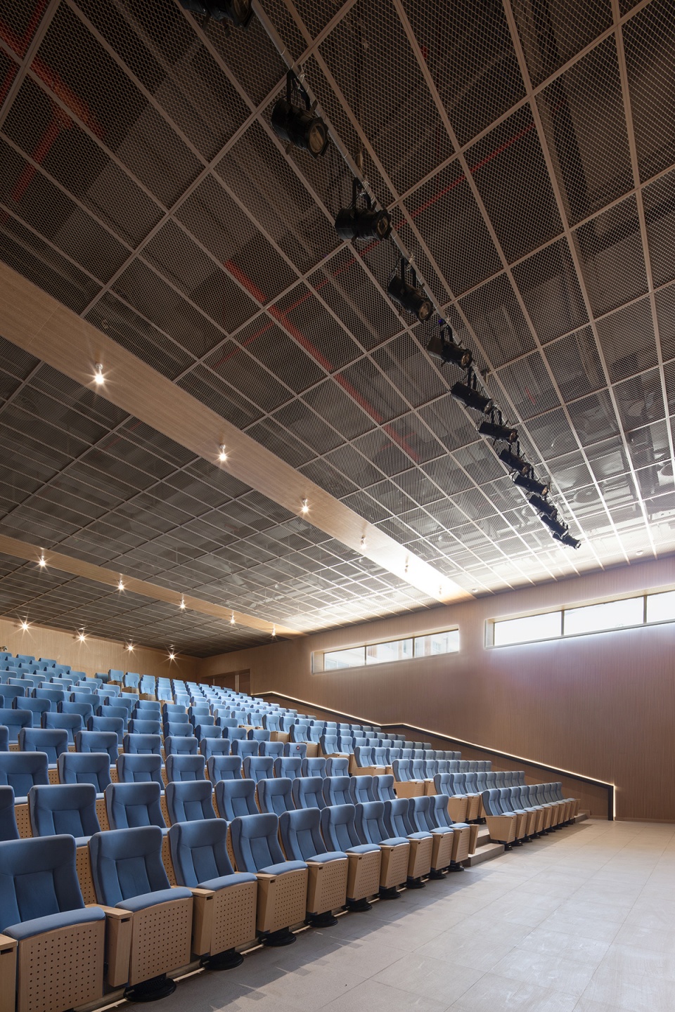 小學設計,學校設計,校園設計,學校設計案例,學校裝修,橫店文榮實驗學校小學部,浙江東陽,見方建築設計