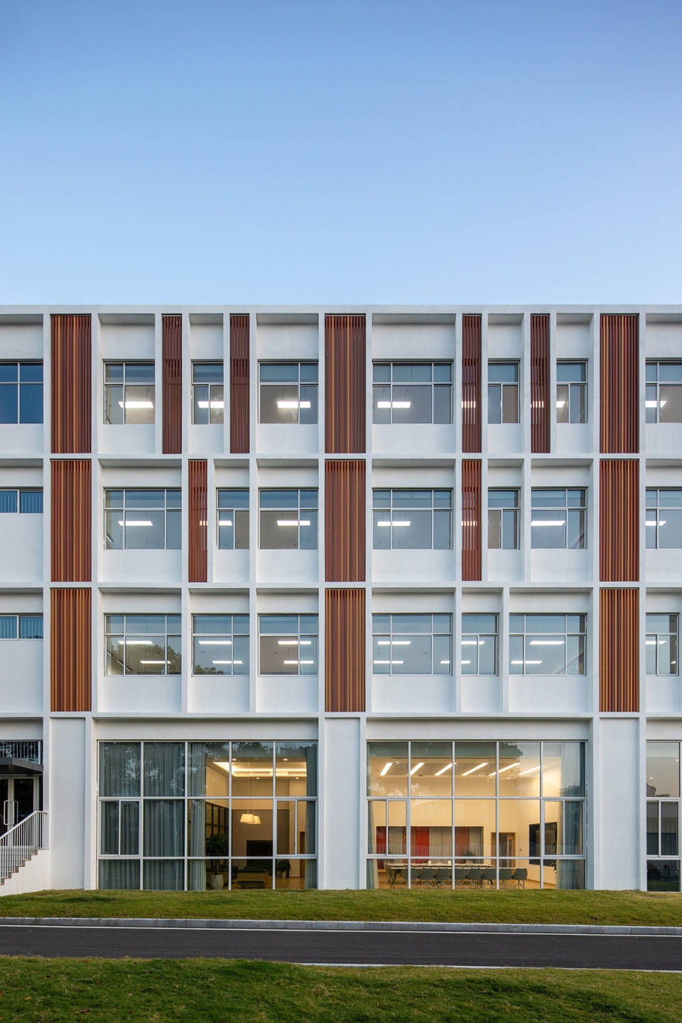 小學設計,學校設計,校園設計,學校設計案例,學校裝修,橫店文榮實驗學校小學部,浙江東陽,見方建築設計