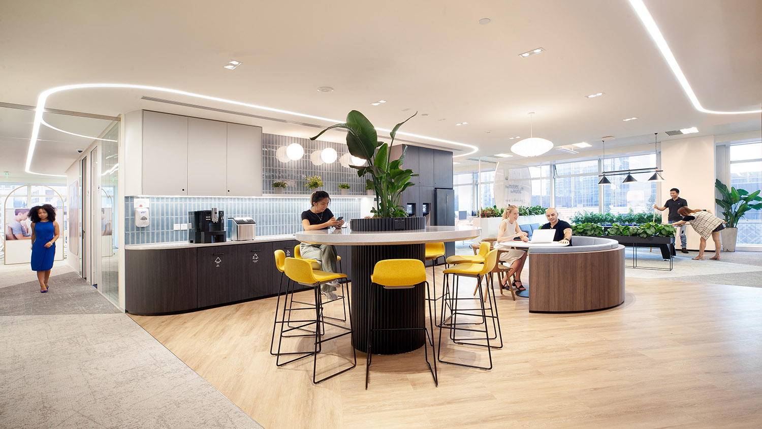 辦公室設計,辦公室設計案例,開放式辦公室設計,現代風格辦公室設計,歐萊雅中國總部上海辦公室,上海,Space Matrix