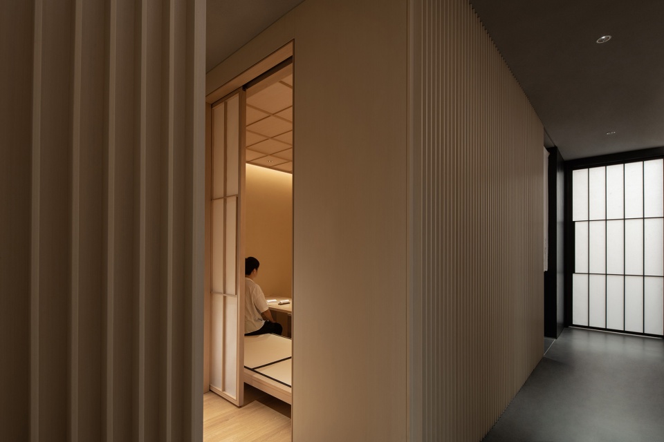 日本料理餐廳設計,餐廳設計,日料店設計,餐廳設計案例,餐廳設計方案,日式主題餐廳設計,溯汐日料餐廳,上海,say architects