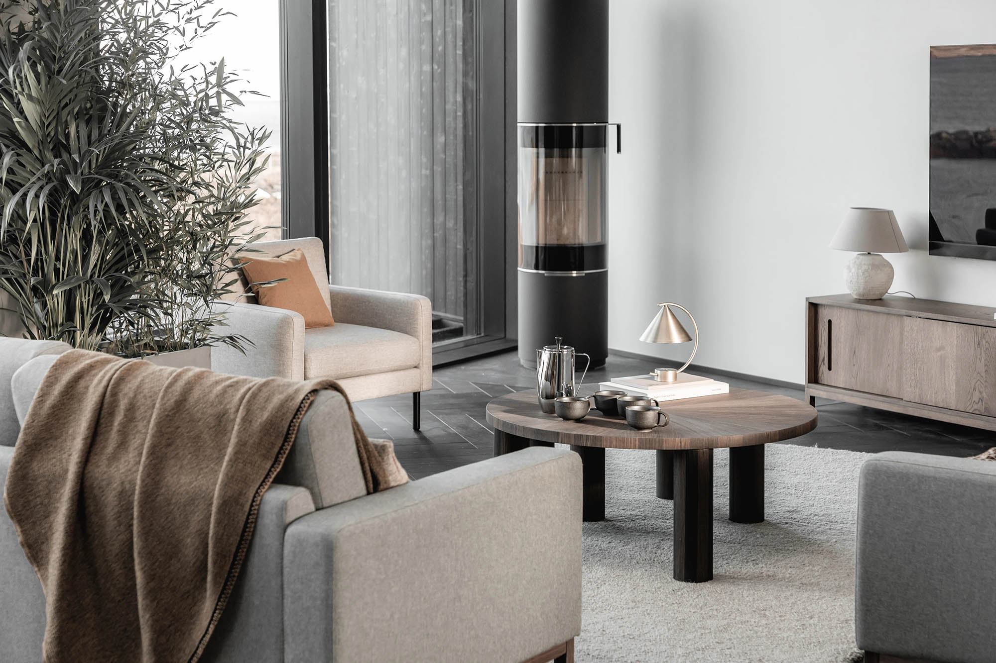 別墅設計,別墅設計案例,Koto Design,英國,國外別墅設計案例,別墅裝修,度假別墅,微水泥,206㎡,海景別墅