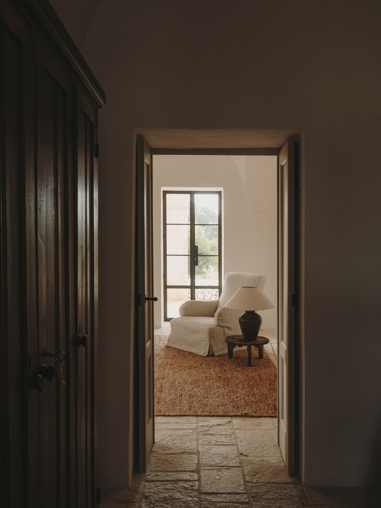 別墅設計,鄉村別墅設計,STUDIO ANDREW TROTTER,國外別墅設計案例,意大利,微水泥,侘寂風格,Wabi-Sabi