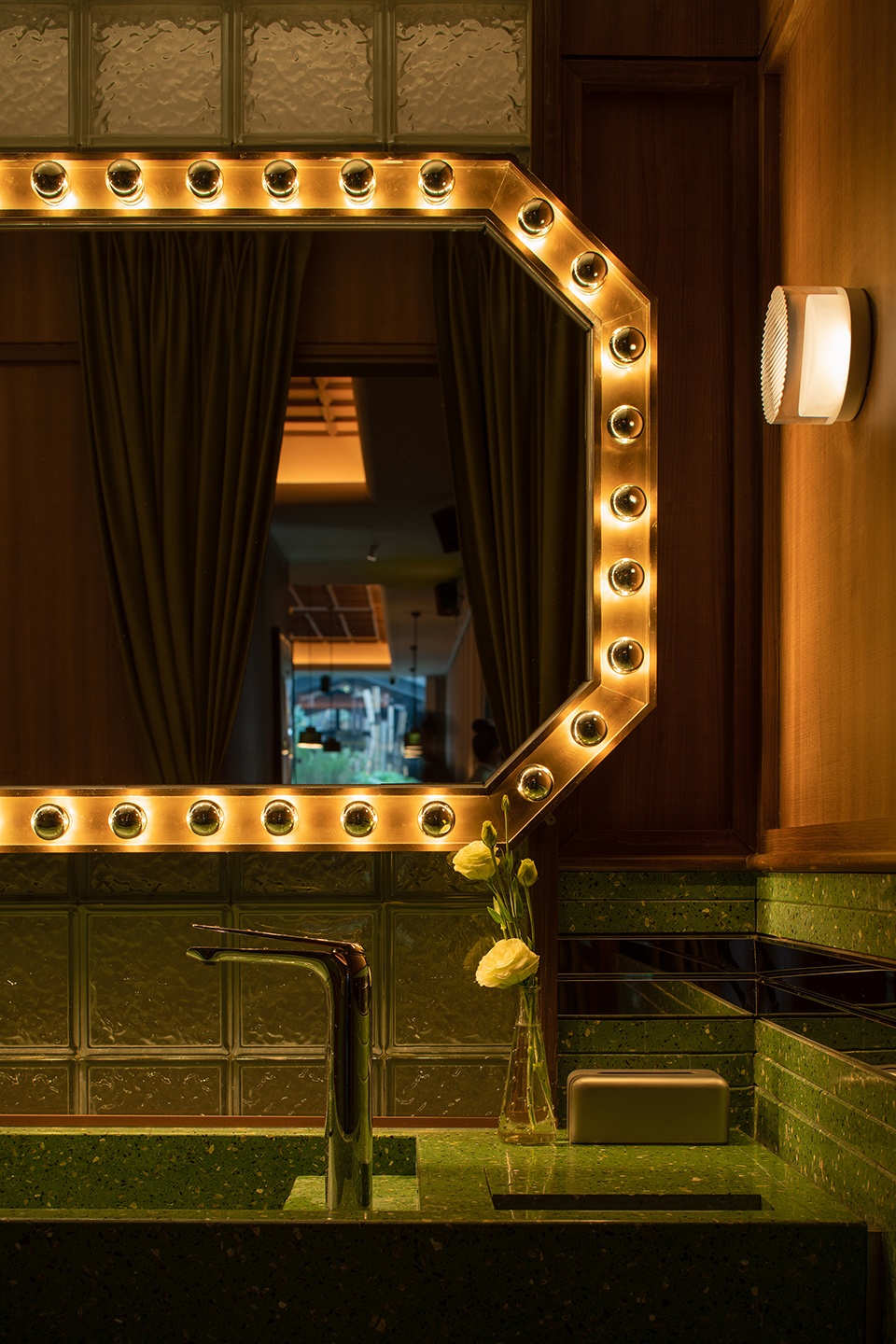 餐廳設計,休閑餐廳設計,早餐廳設計,餐廳設計案例,餐廳設計方案,5:59+(IFS)早午餐吧,成都,構看建築設計