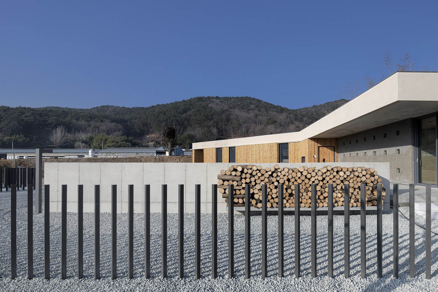 TURTLE Architects,韓國,住宅設計,200㎡,國外住宅設計案例,極簡風格,鄉村住宅,獨棟住宅