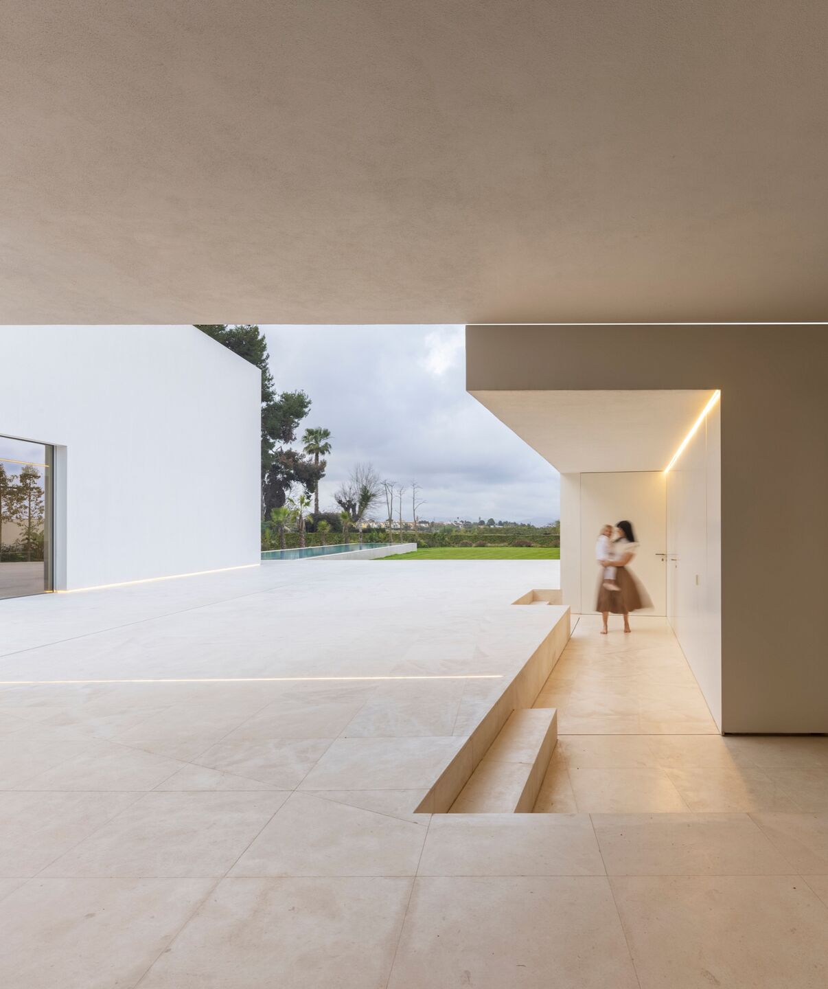 別墅設計,別墅設計案例,Fran Silvestre Arquitectos,西班牙,國外別墅設計案例,巴倫西亞,白色別墅,極簡主義,極簡風格