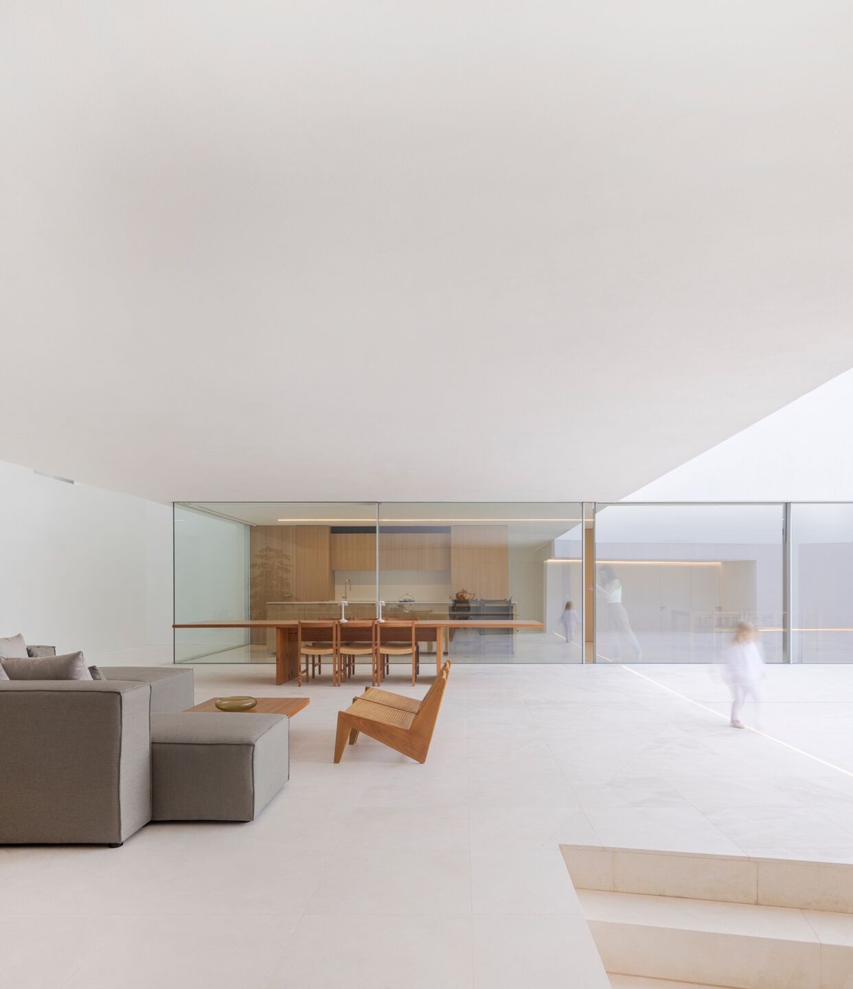 別墅設計,別墅設計案例,Fran Silvestre Arquitectos,西班牙,國外別墅設計案例,巴倫西亞,白色別墅,極簡主義,極簡風格