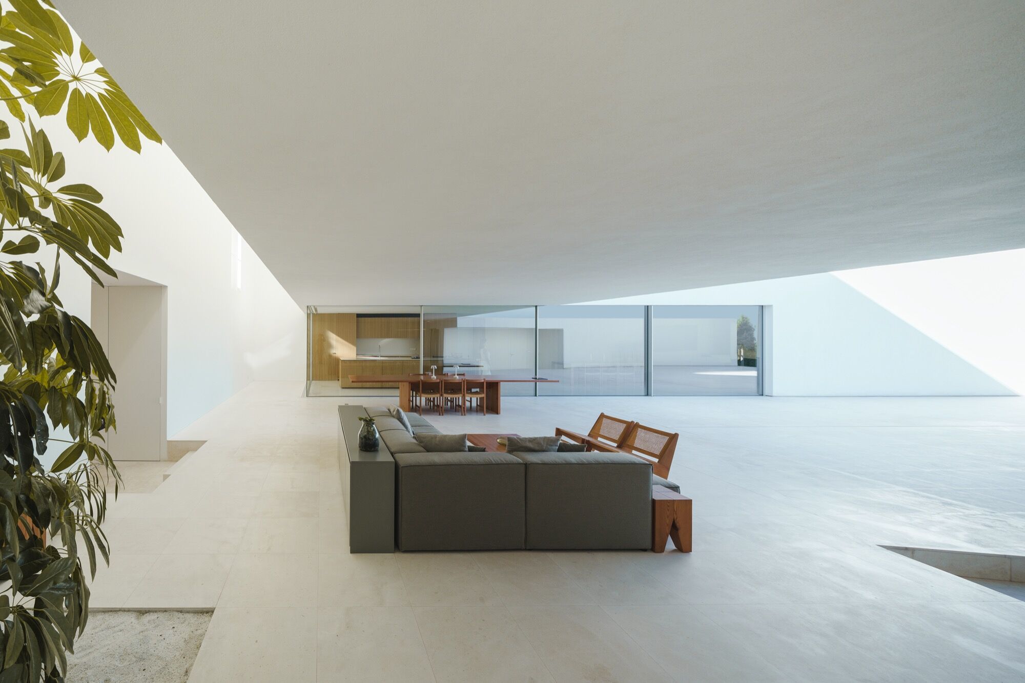 別墅設計,別墅設計案例,Fran Silvestre Arquitectos,西班牙,國外別墅設計案例,巴倫西亞,白色別墅,極簡主義,極簡風格
