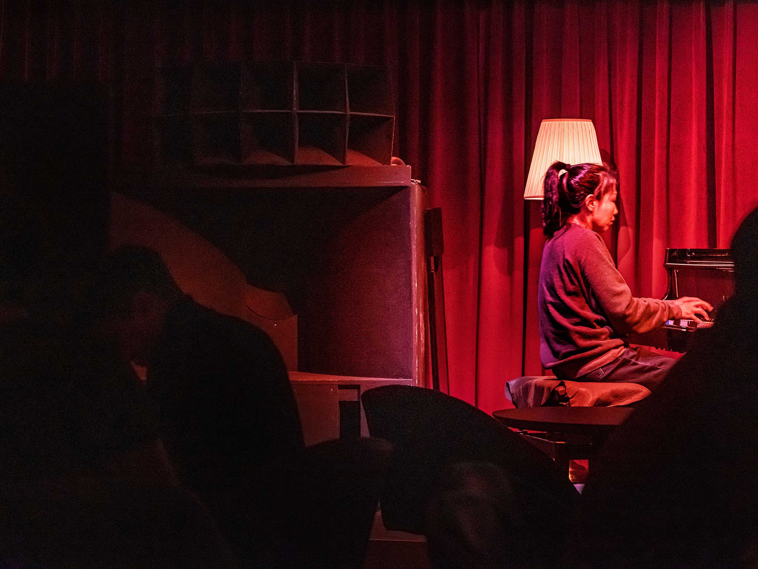 酒吧設計,酒吧設計案例,現代風格酒吧設計,酒吧設計方案,matter better,首爾,酒吧裝修,韓國,爵士樂酒吧俱樂部,mttb,All That Jazz