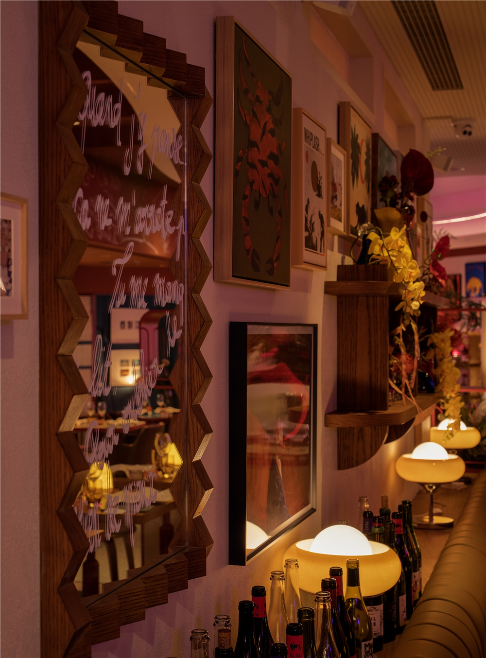 餐廳設計,休閑餐廳設計,主題餐廳設計,餐廳設計案例,餐廳設計方案,Luneurs Alunissage國金店,上海,hcreates罕創建築設計