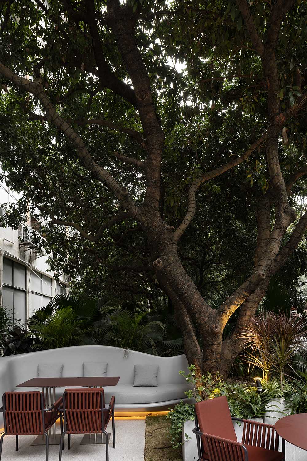 酒吧設計,酒吧設計案例,威士忌酒吧設計,酒吧設計方案,酒吧裝修,Tan90°,深圳,艾克建築設計