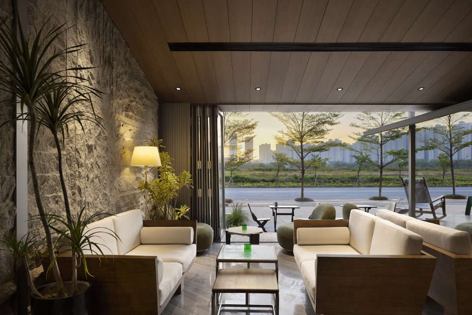 咖啡廳設計,咖啡廳設計案例,咖啡廳設計方案,甜品店設計,商店設計,餐廳設計,餐廳設計案例,餐廳設計方案,街邊店鋪設計,惠州,EUEU餐飲店,SORA索拉設計