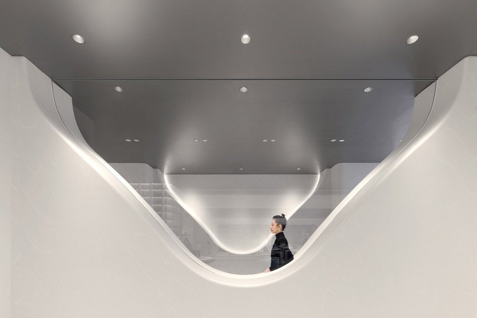 體驗店設計,零售店設計,護膚品零售店設計,美妝零售店設計,零售店設計案例,旗艦店設計,品牌店設計,花西子「隱園」全球首家線下旗艦店,杭州,立品設計Leaping Creative