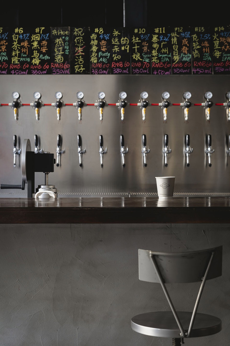 酒吧設計,酒吧設計案例,現代風格酒吧設計,咖啡廳設計,咖啡廳設計案例,咖啡廳裝修,輕改造嵌入美發廳的咖啡酒吧,北京,DAGA大觀建築設計