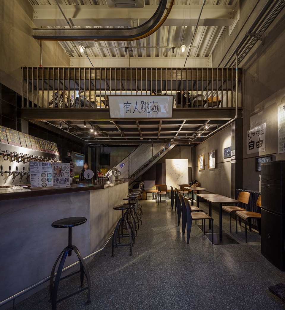 酒吧設計,酒吧設計案例,現代風格酒吧設計,咖啡廳設計,咖啡廳設計案例,咖啡廳裝修,輕改造嵌入美發廳的咖啡酒吧,北京,DAGA大觀建築設計