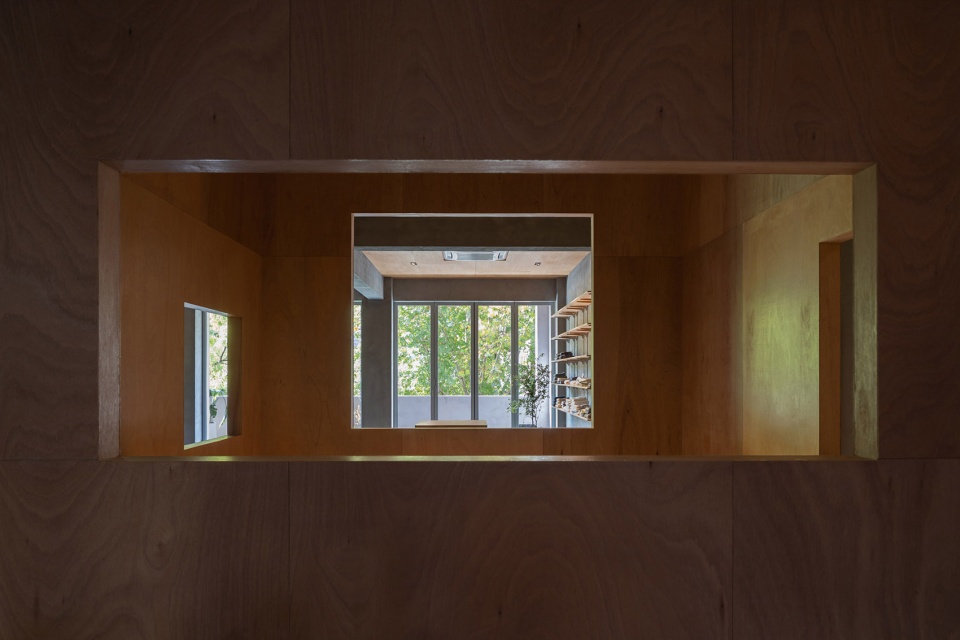 服裝店設計,戶外服裝店鋪設計,街邊店鋪設計,店鋪設計,服裝店設計案例,服裝店設計方案,服裝零售店設計,62號集合店,南京,MOU建築工社