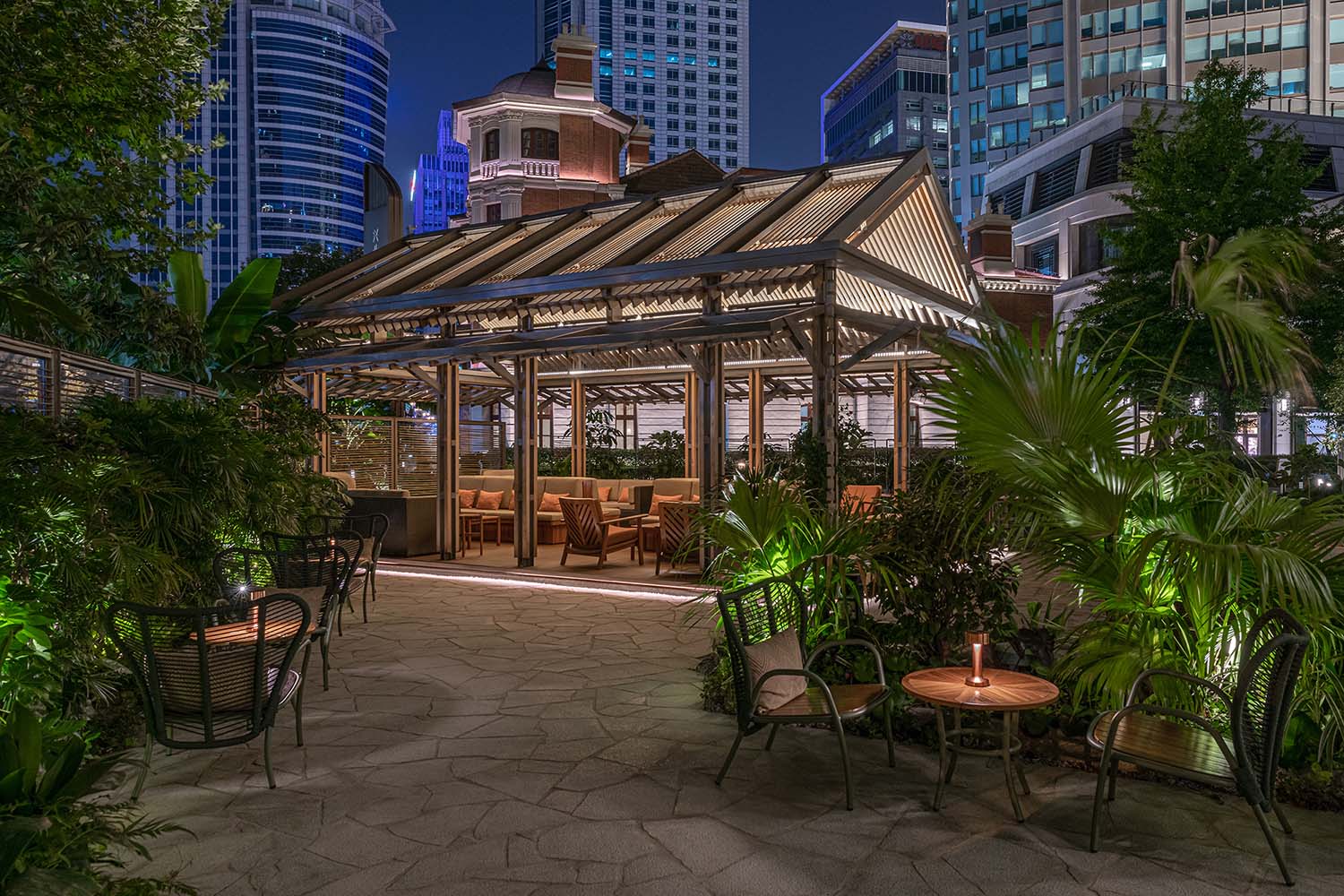 戶外空間改造,酒店戶外空間設計,酒店公共空間設計,酒店軟裝設計,酒店軟裝搭配,上海,素凱泰酒店戶外空間改造,LUKSTUDIO芝作室,陸穎芝