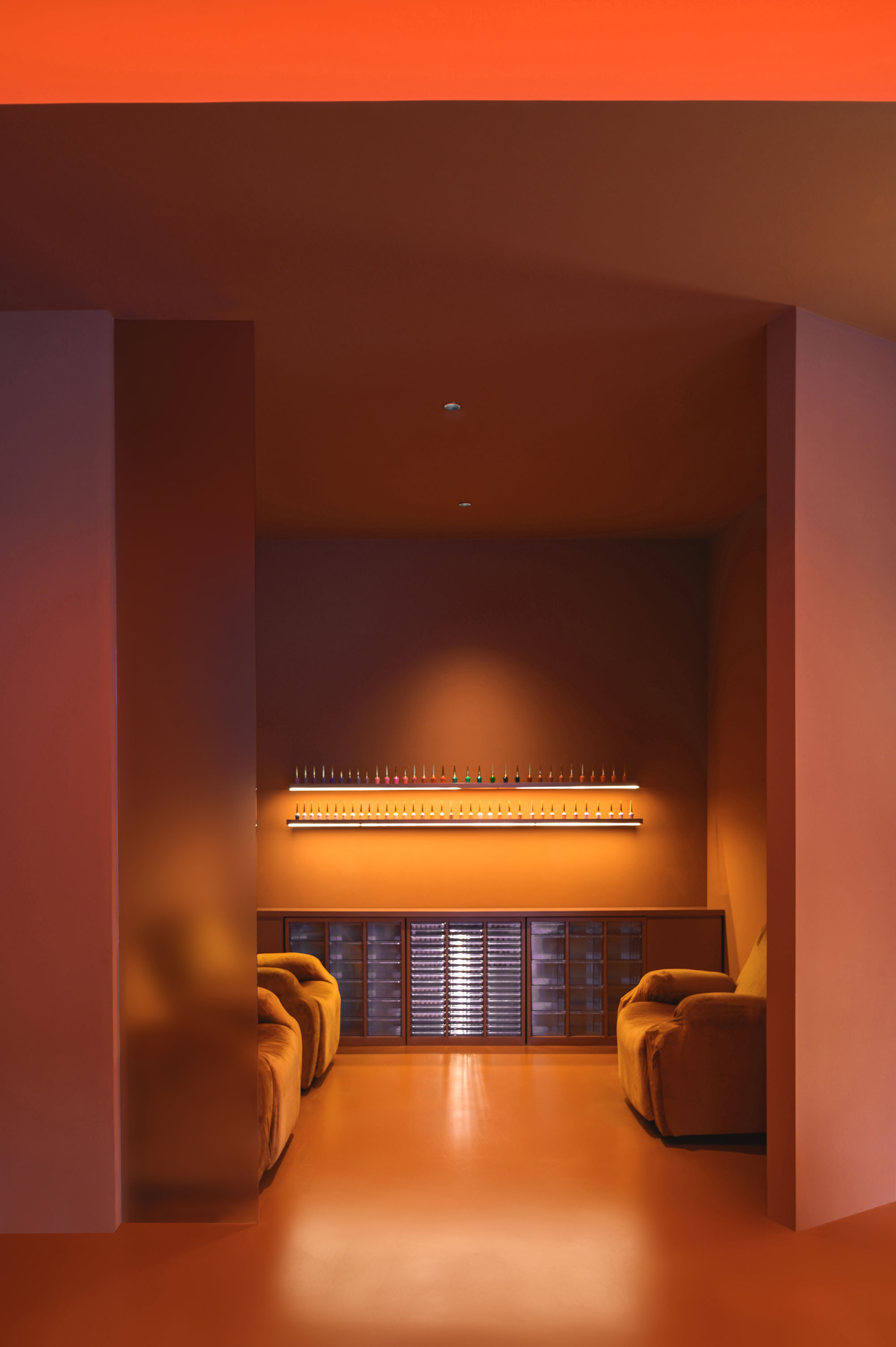 零售店設計,美妝零售店設計,8877 Interiors,米甲旗艦店,零售店設計案例,MEET NAIL,上海徐彙濱江,美甲店,美甲體驗店,上海,李彥霏