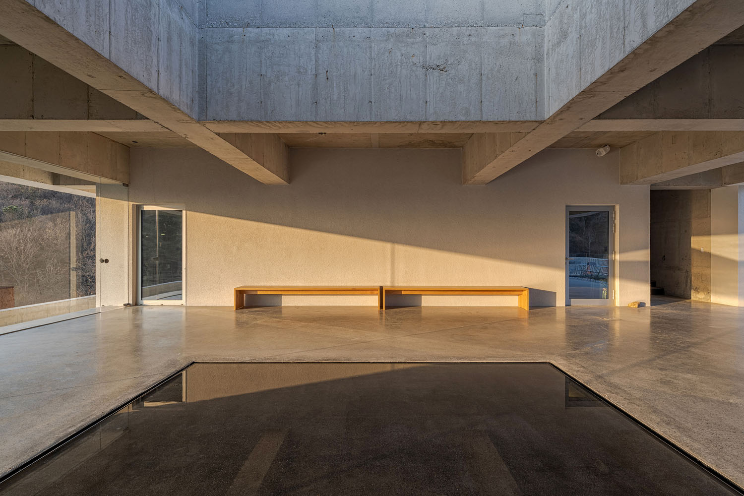 ALIVEUS architecture,瑜伽工作室設計,韓國,瑜伽工作室設計案例,瑜伽工作室設計方案,極簡風格,辦公室設計,TRIVIUM Yoga Studio