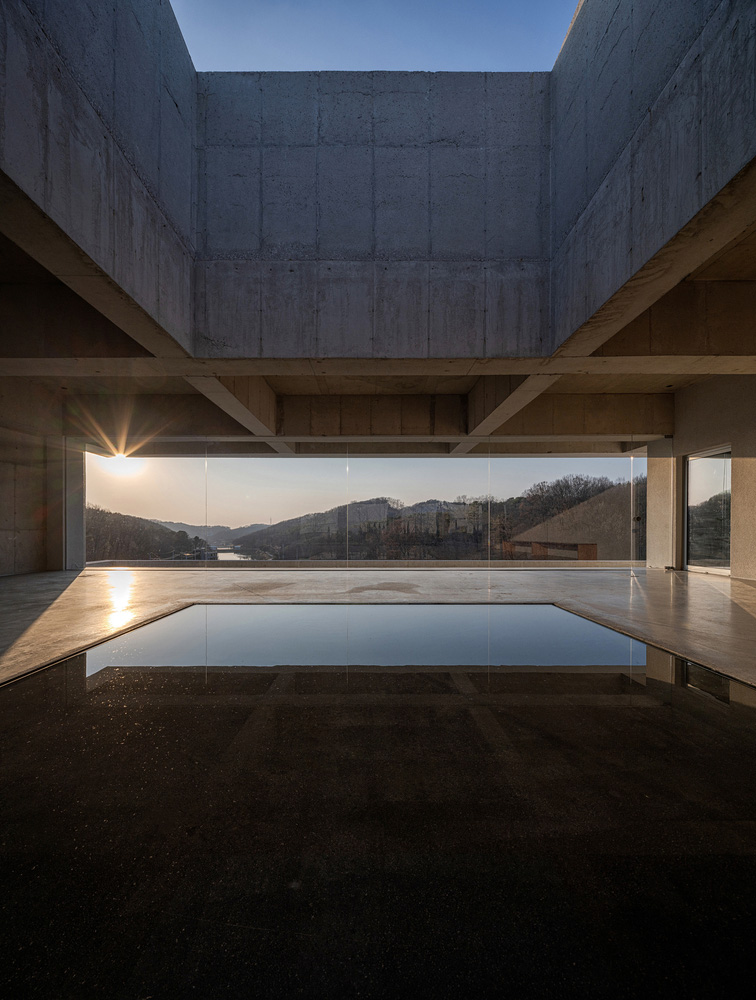 ALIVEUS architecture,瑜伽工作室設計,韓國,瑜伽工作室設計案例,瑜伽工作室設計方案,極簡風格,辦公室設計,TRIVIUM Yoga Studio