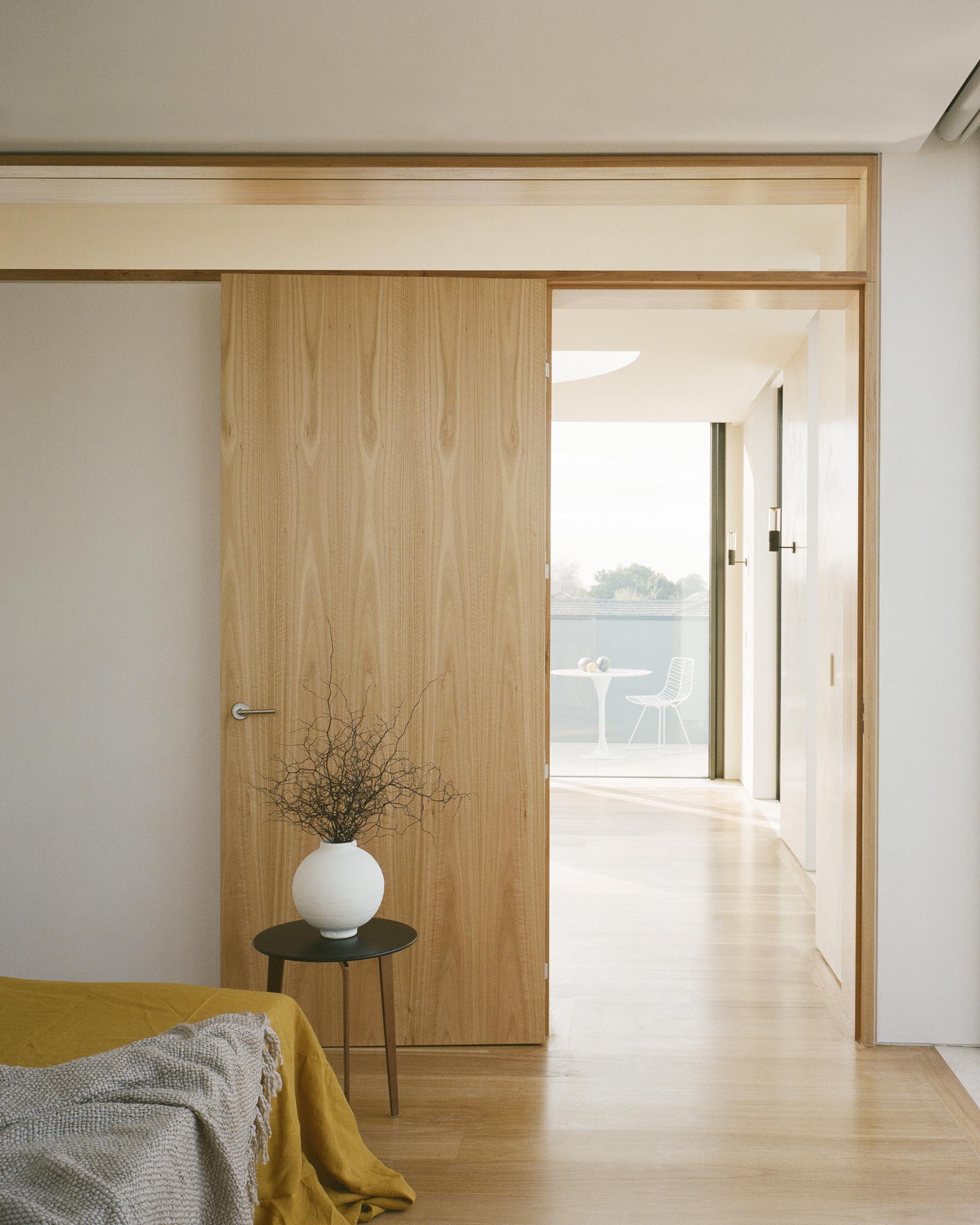 Office Alex Nicholls,澳大利亞,墨爾本,公寓設計,頂層公寓,公寓設計案例,原木色,公寓改造